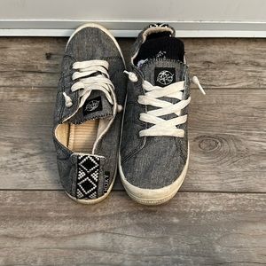 Roxy slip on shoes